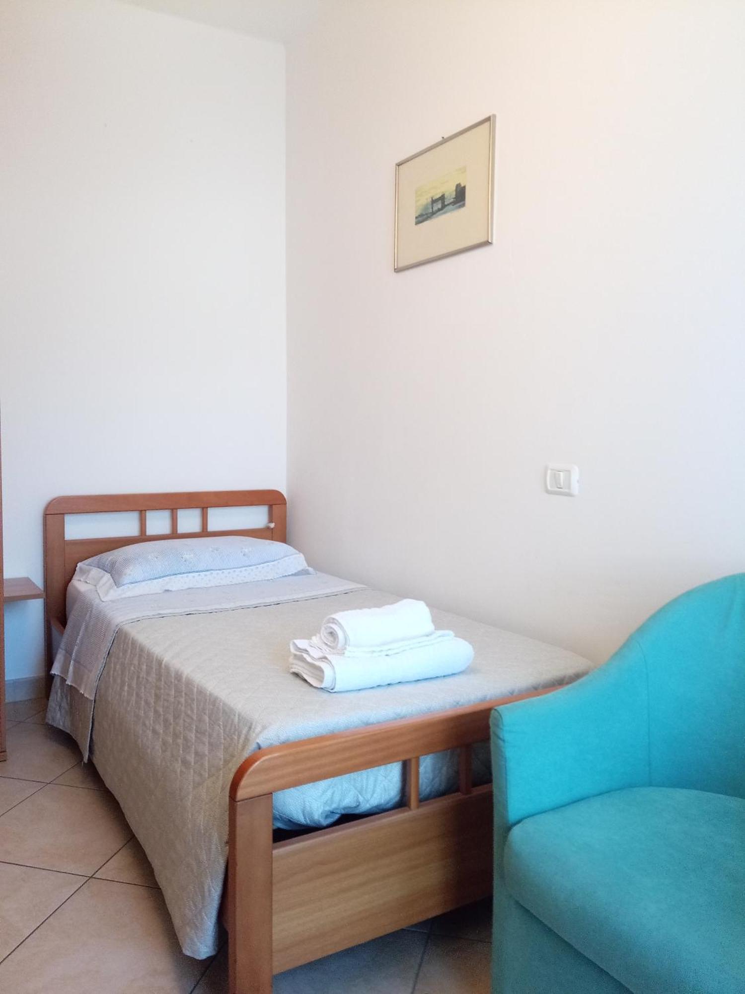 Appartamento Che Vista! Affittacamere Mombaroccio Dış mekan fotoğraf