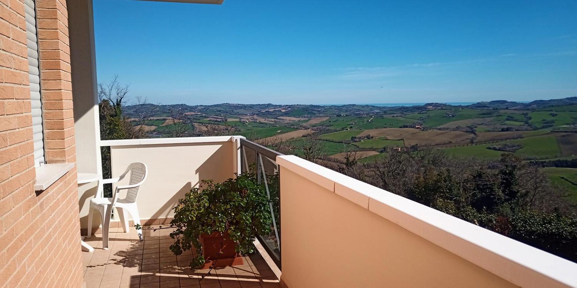 Appartamento Che Vista! Affittacamere Mombaroccio Dış mekan fotoğraf